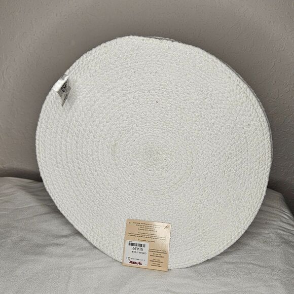 Martha Stewart‎ Fall Pumpkin Placemats Set of 4 15” Round Black White Orange - Picture 4 of 5